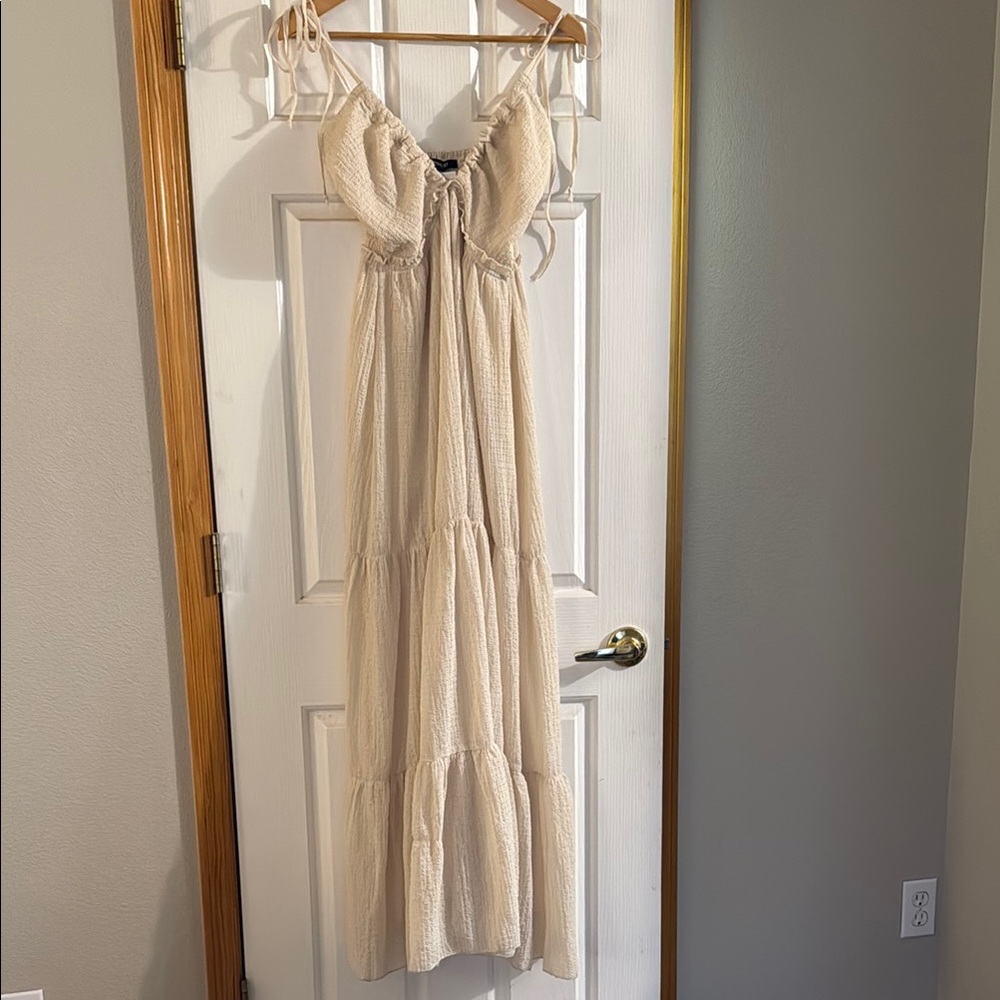 Wishlist Cream Ruffled Tiered Sundress NWT